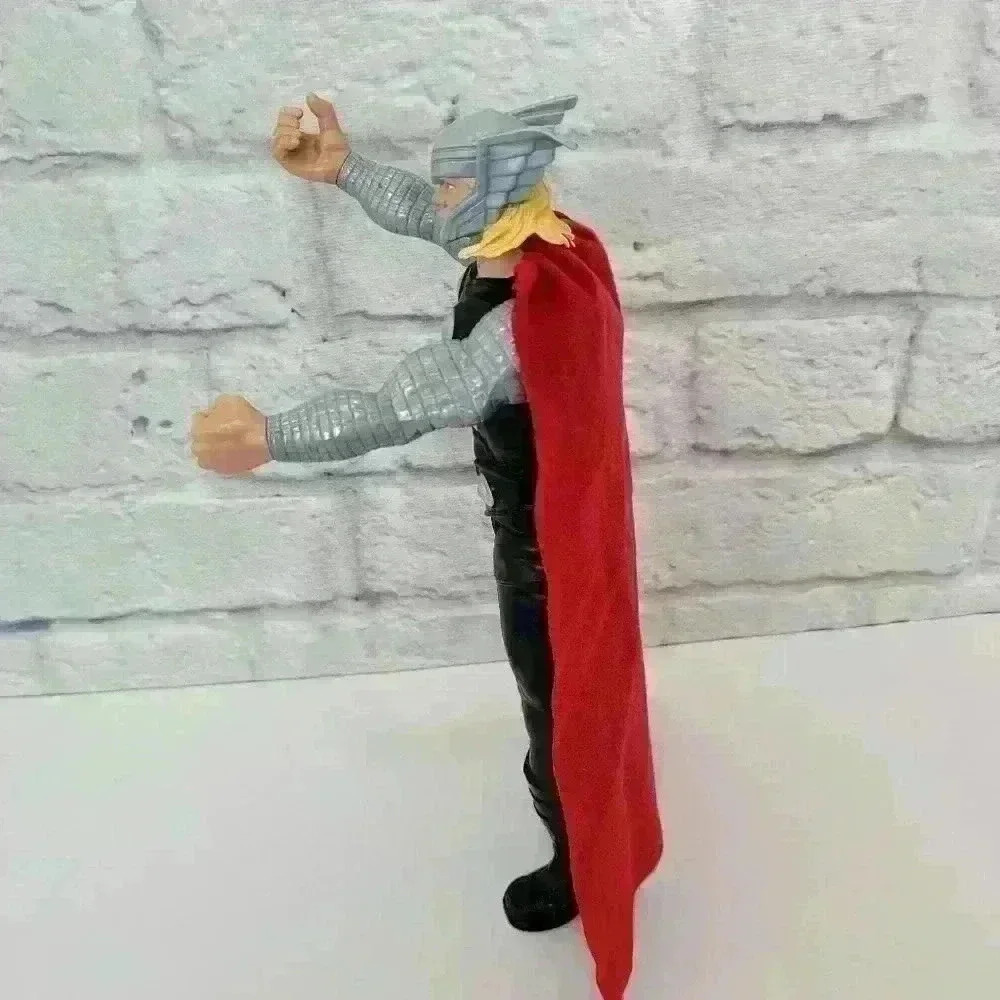 Marvel Avengers 12” Titan Hero Thor Figure - Picture 11 of 15